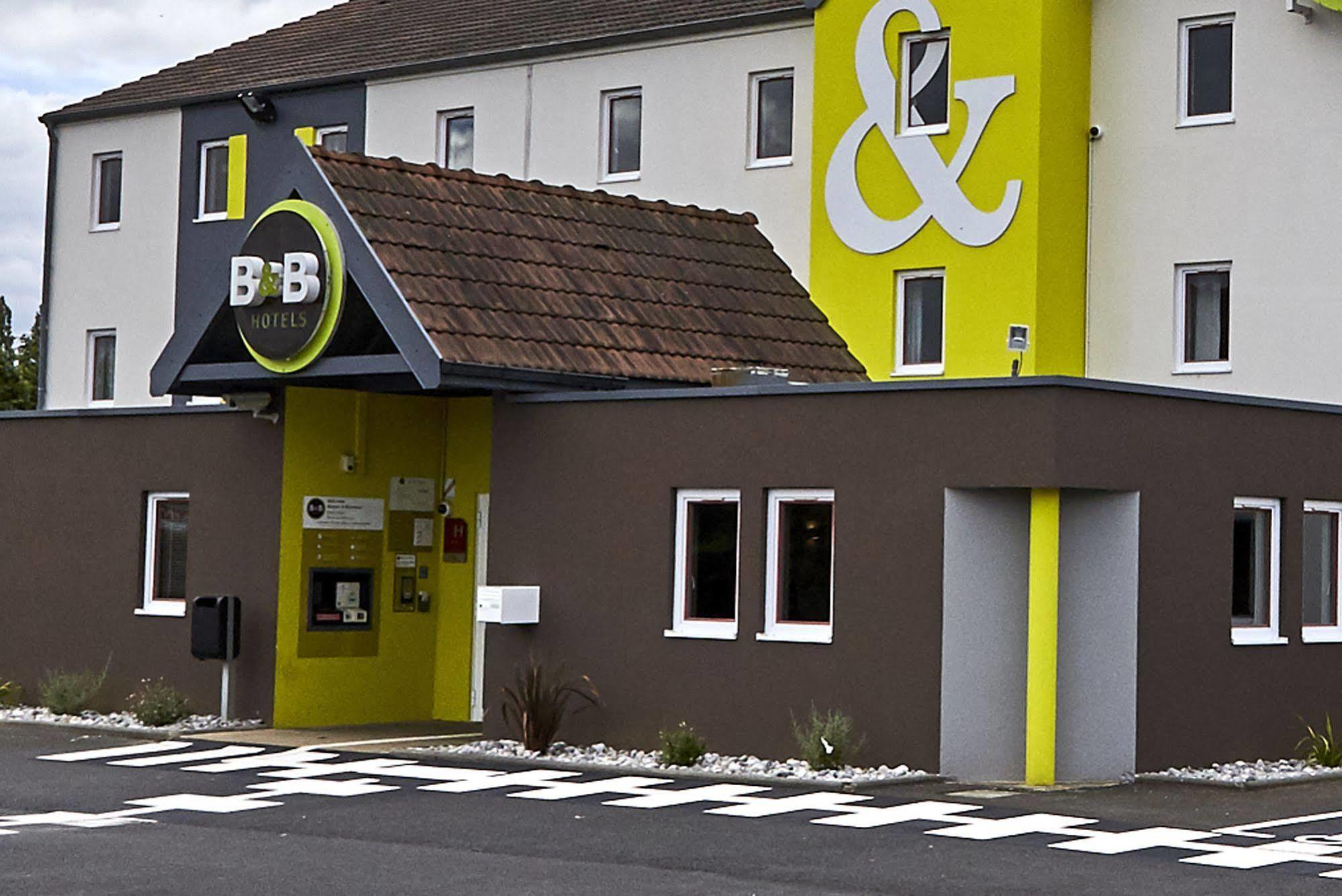B&B Hotel Lille Lezennes Stade Pierre Mauroy Bagian luar foto